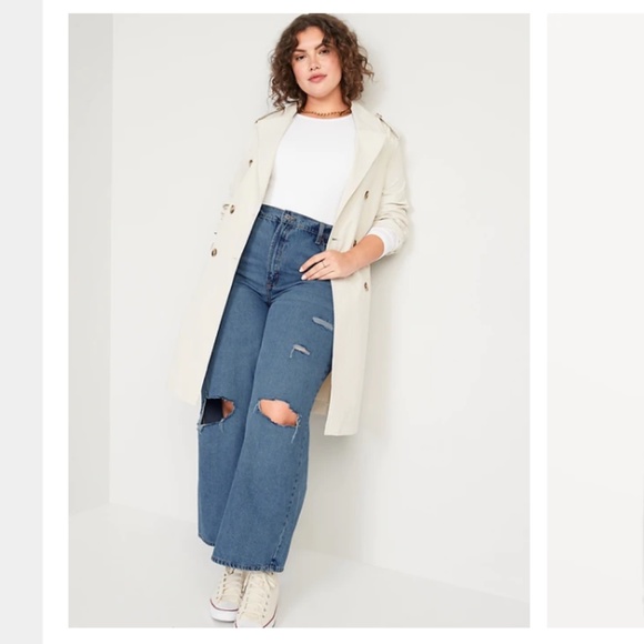 Old Navy High-Waist Ripped Wide-Leg Jeans, Size 20 - Picture 4 of 6